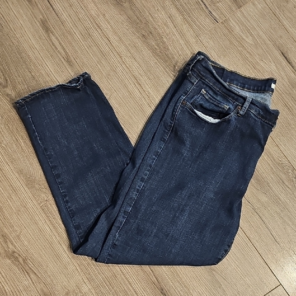 Women's LEVIS Classic Straight Blue Jeans W18